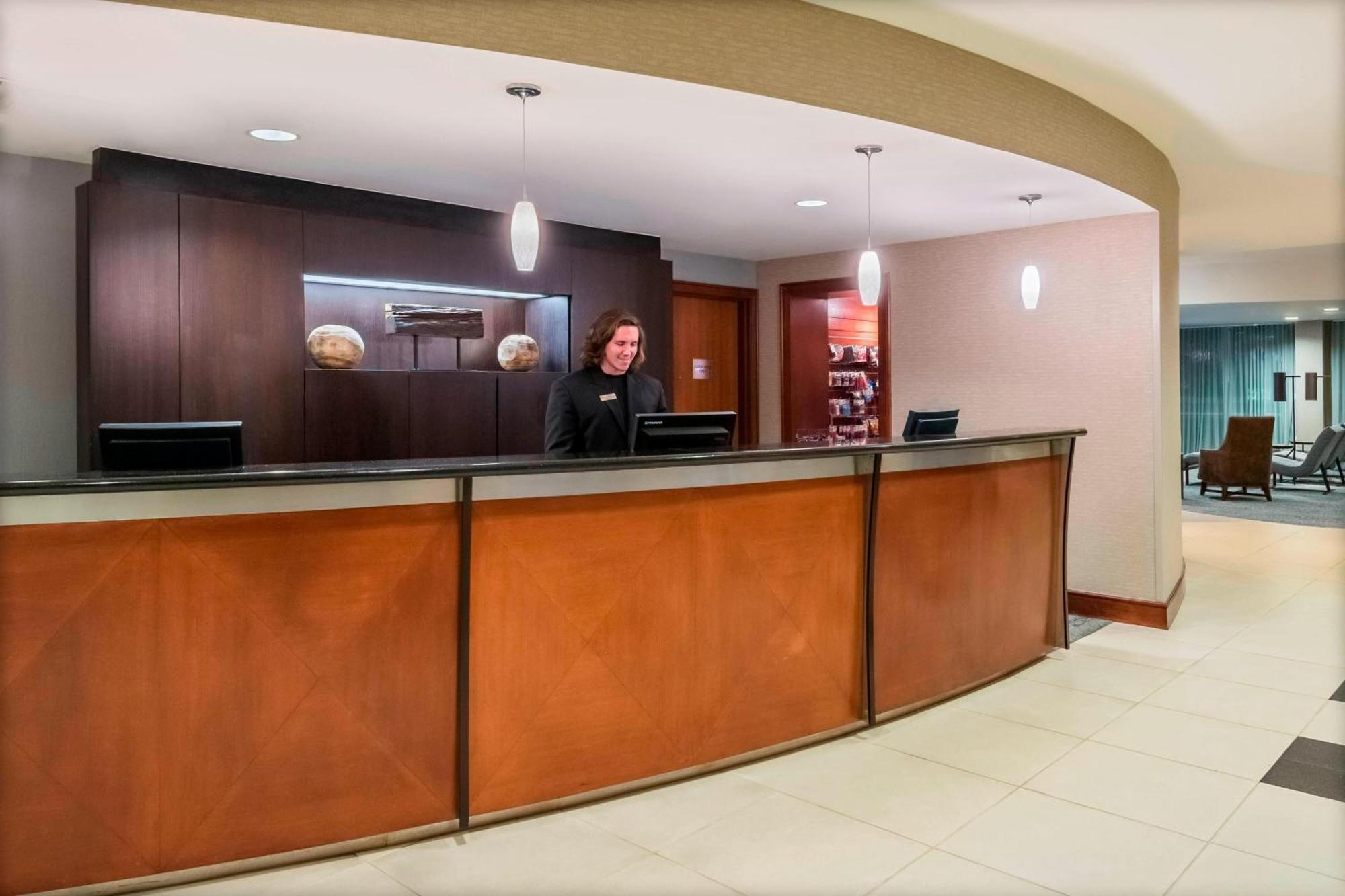 Courtyard Fort Myers At I-75 And Gulf Coast Town Center Estero Exteriör bild