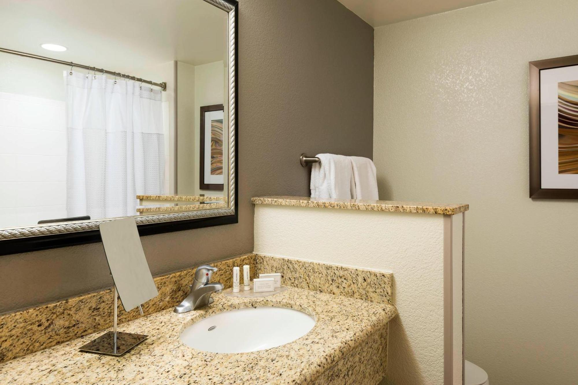 Courtyard Fort Myers At I-75 And Gulf Coast Town Center Estero Exteriör bild