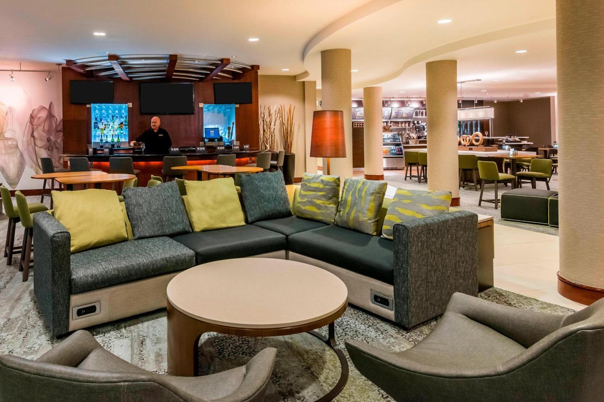 Courtyard Fort Myers At I-75 And Gulf Coast Town Center Estero Exteriör bild